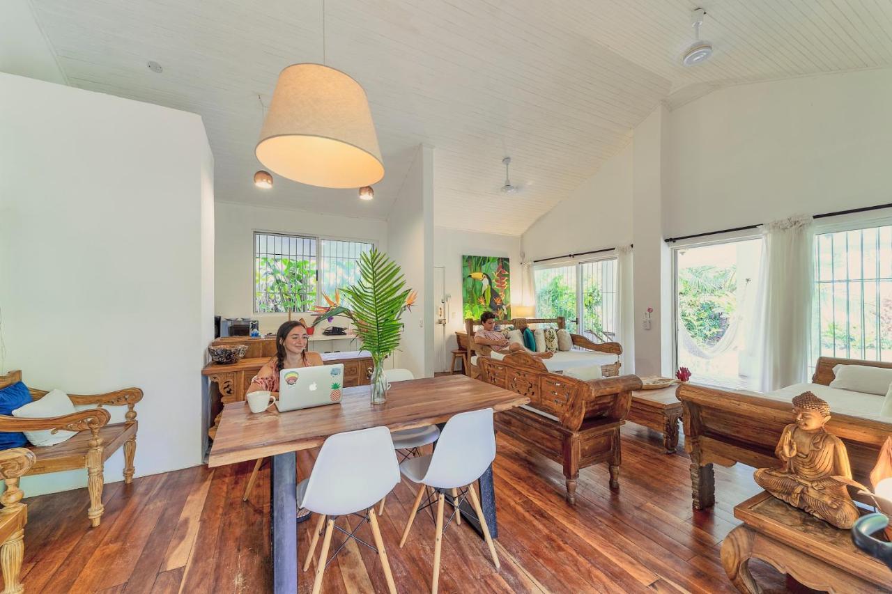 הוילה Pineapple House Manzanillo מראה חיצוני תמונה
